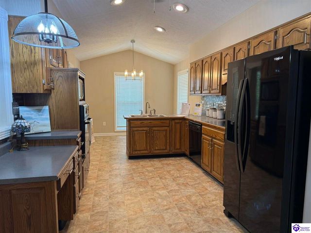 608 Birch Drive, Elizabethtown, KY 42701