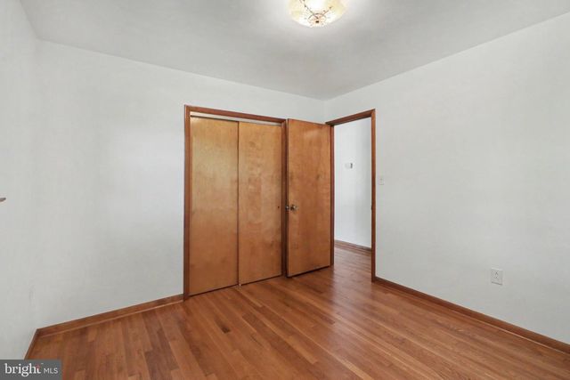 222 ROBIN RD, Hershey, PA 17033
