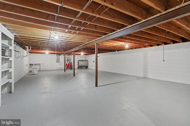 222 ROBIN RD, Hershey, PA 17033