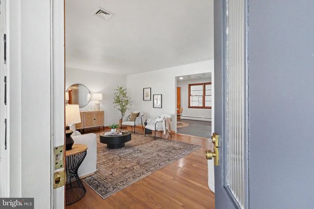 222 ROBIN RD, Hershey, PA 17033