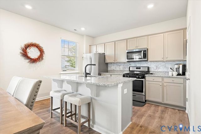 6637 Whisperwood Dr, Chesterfield, VA 23234