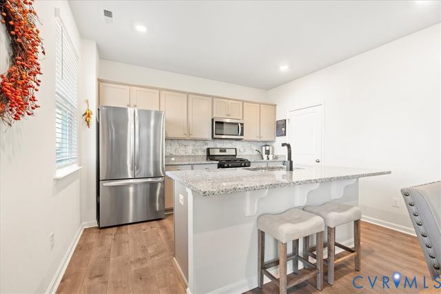 6637 Whisperwood Dr, Chesterfield, VA 23234