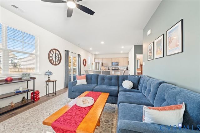 6637 Whisperwood Dr, Chesterfield, VA 23234