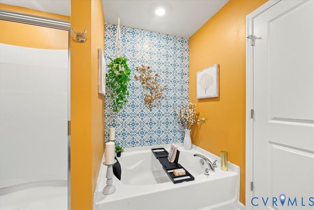 6637 Whisperwood Dr, Chesterfield, VA 23234