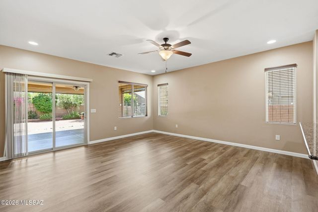 8779 W Denstone Road, Marana, AZ 85653