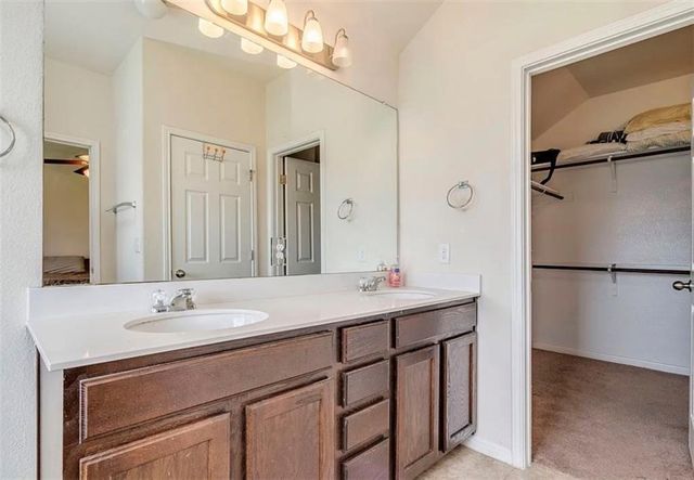 104 Beech Creek LN, Leander, TX 78641