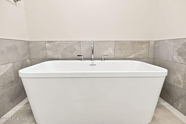 2005 Dartford Drive A, Greenville, NC 27834