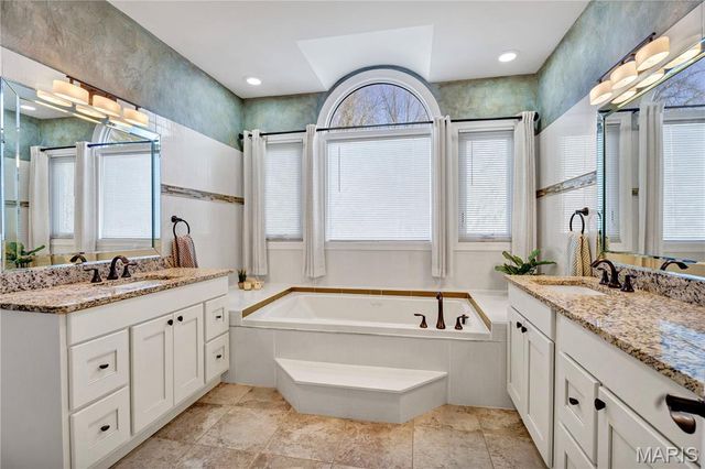 17659 Wildridge Drive, Wildwood, MO 63005