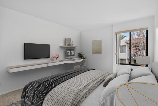 1050 E Ramon Road 127, Palm Springs, CA 92264