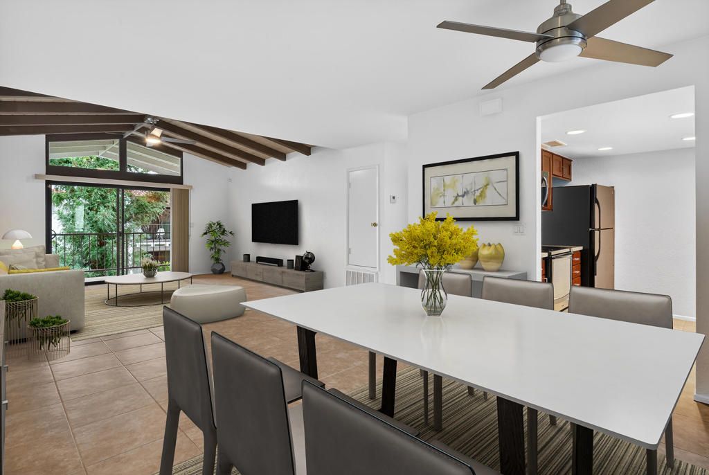 1050 E Ramon Road 127, Palm Springs, CA 92264