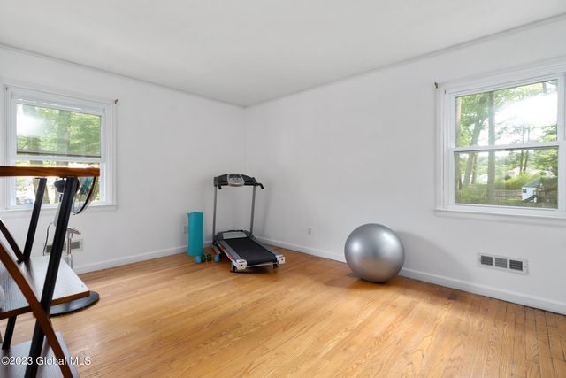 119 Birch Lane, Glenville, NY 12302