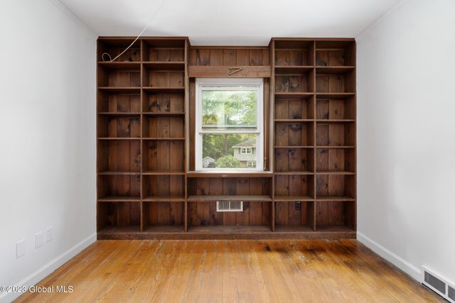 119 Birch Lane, Glenville, NY 12302