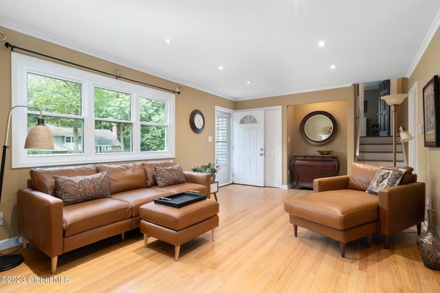 119 Birch Lane, Glenville, NY 12302