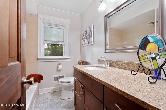 119 Birch Lane, Glenville, NY 12302