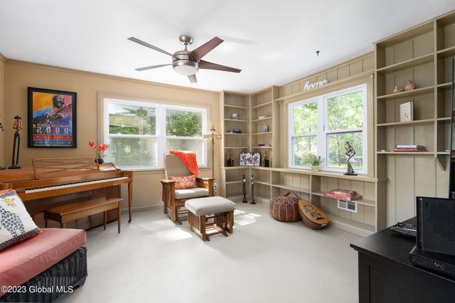 119 Birch Lane, Glenville, NY 12302