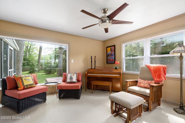 119 Birch Lane, Glenville, NY 12302