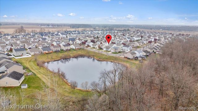 8564 Fox River Drive, Fowlerville Village, MI 48836