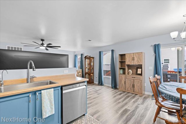 8564 Fox River Drive, Fowlerville Village, MI 48836