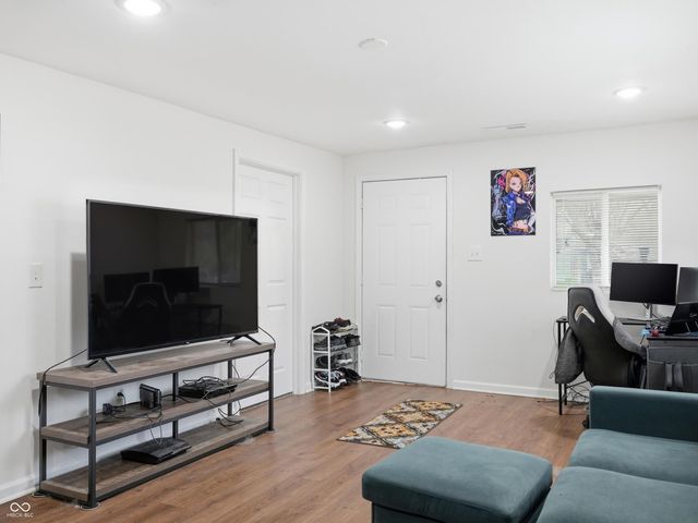 1821 N Dequincy Street, Indianapolis, IN 46218