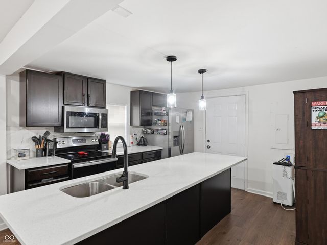 1821 N Dequincy Street, Indianapolis, IN 46218