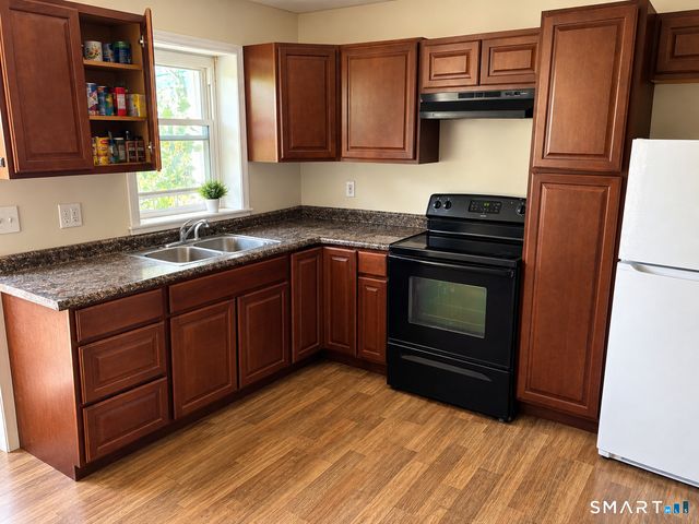 100 Toros Avenue, Waterbury, CT 06704