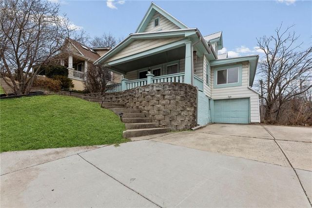 1902 W 47th Terrace, Westwood, KS 66205