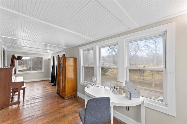 1902 W 47th Terrace, Westwood, KS 66205