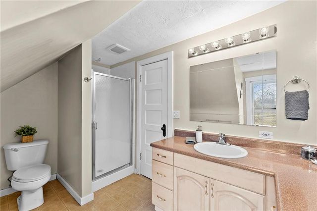 1902 W 47th Terrace, Westwood, KS 66205