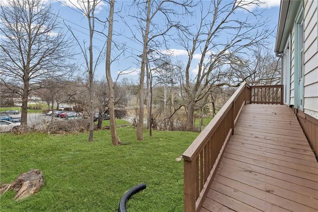 1902 W 47th Terrace, Westwood, KS 66205