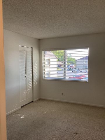418 Pine Glen Lane C2, Greenacres, FL 33463