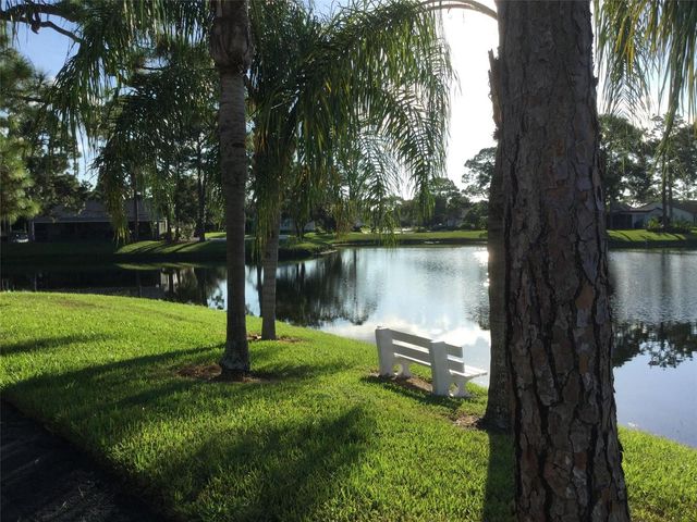 418 Pine Glen Lane C2, Greenacres, FL 33463