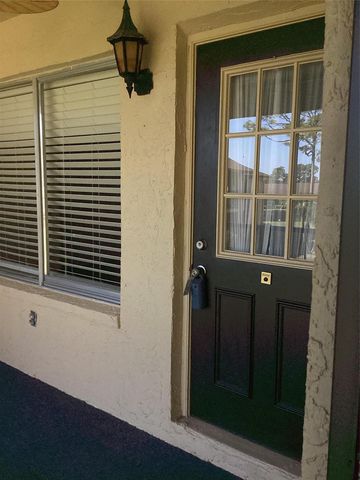 418 Pine Glen Lane C2, Greenacres, FL 33463
