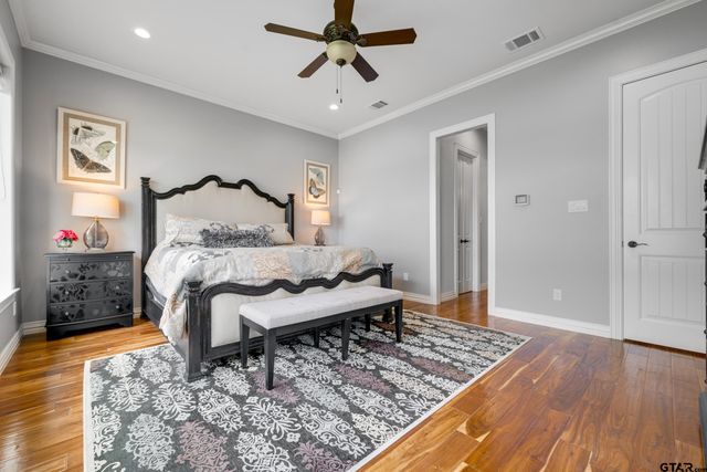 122 Angelina Dr, Chandler, TX 75758