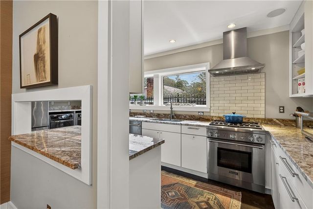 903 Cardova NE Drive, Atlanta, GA 30324