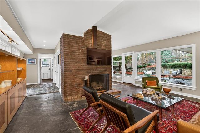 903 Cardova NE Drive, Atlanta, GA 30324