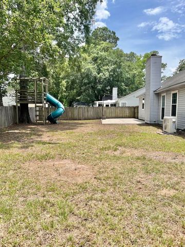 8486 William Moultrie Drive, North Charleston, SC 29420