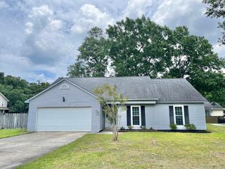 8486 William Moultrie Drive, North Charleston, SC 29420