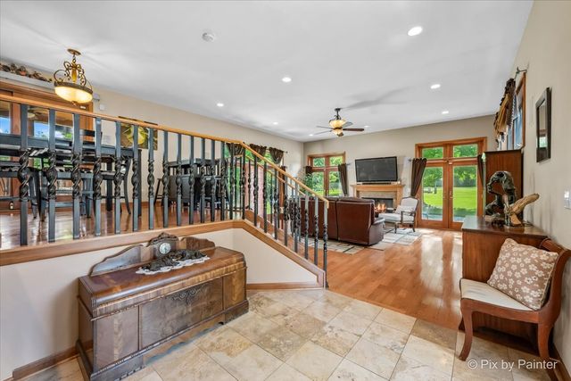 4N260 Walter Road, Addison, IL 60101