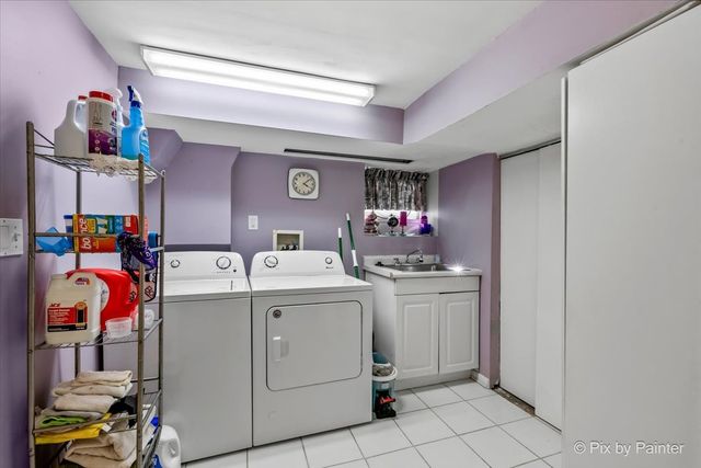 4N260 Walter Road, Addison, IL 60101