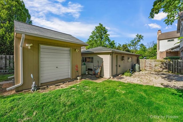 4N260 Walter Road, Addison, IL 60101