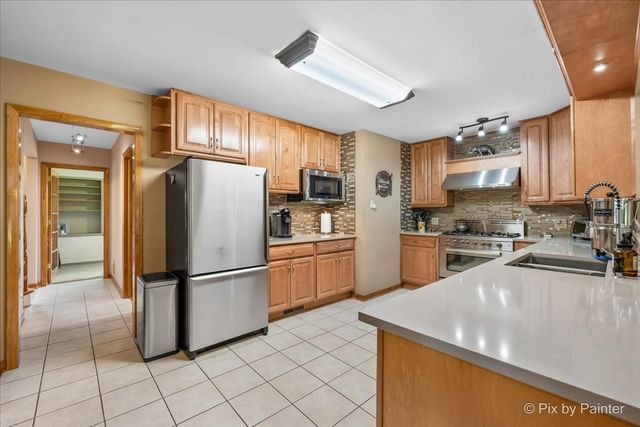 4N260 Walter Road, Addison, IL 60101