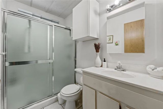 9800 Bolsa 79, Westminster, CA 92683