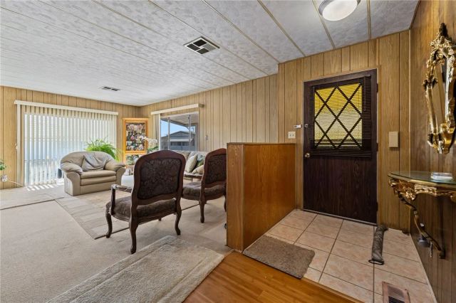 9800 Bolsa 79, Westminster, CA 92683