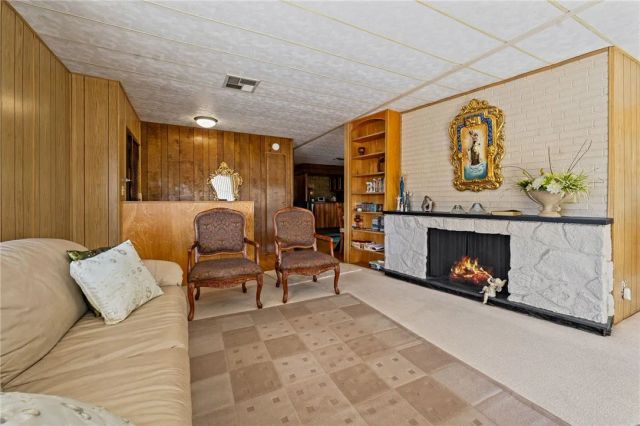 9800 Bolsa 79, Westminster, CA 92683