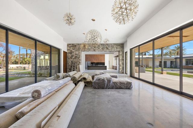 3 Shakespeare Court, Rancho Mirage, CA 92270