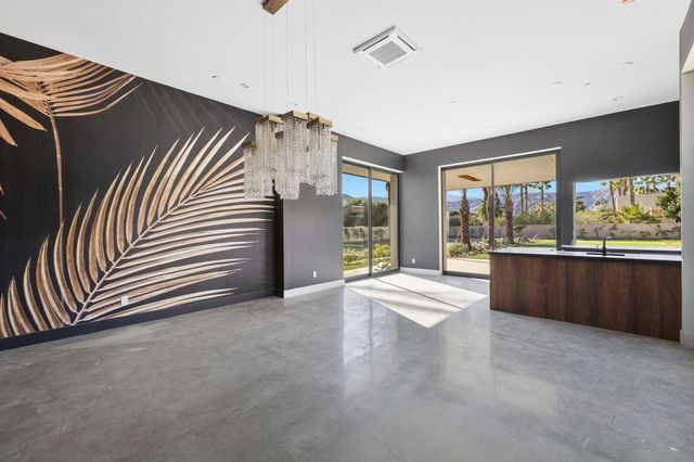 3 Shakespeare Court, Rancho Mirage, CA 92270