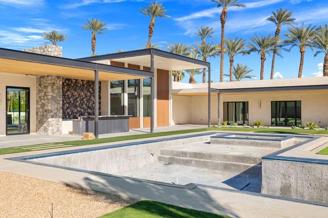 3 Shakespeare Court, Rancho Mirage, CA 92270