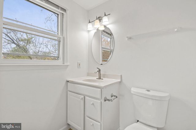 1807 41ST PL SE, Washington, DC 20020