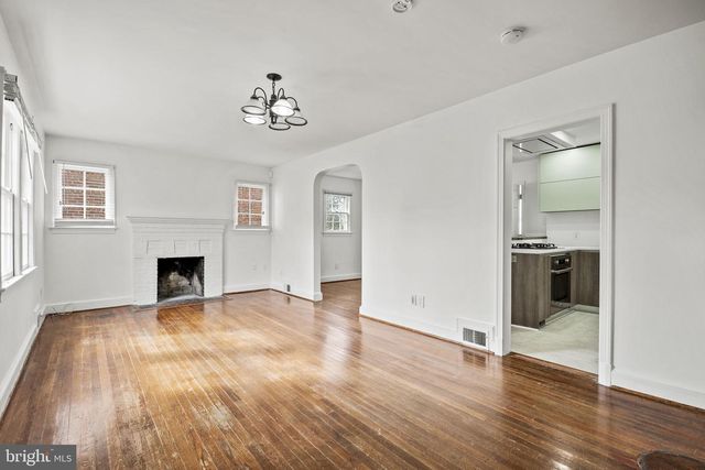 1807 41ST PL SE, Washington, DC 20020