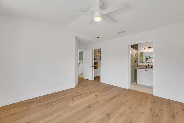 7313 Sunsilver Ln, Sacramento, CA 95828